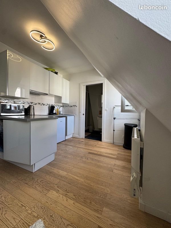 Appartement à louer, 27m², Paris 16ème