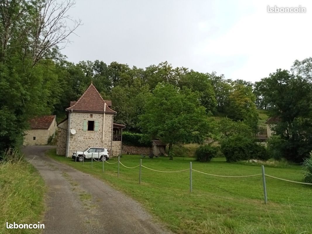 Maison à louer, 63m², Camboulit
