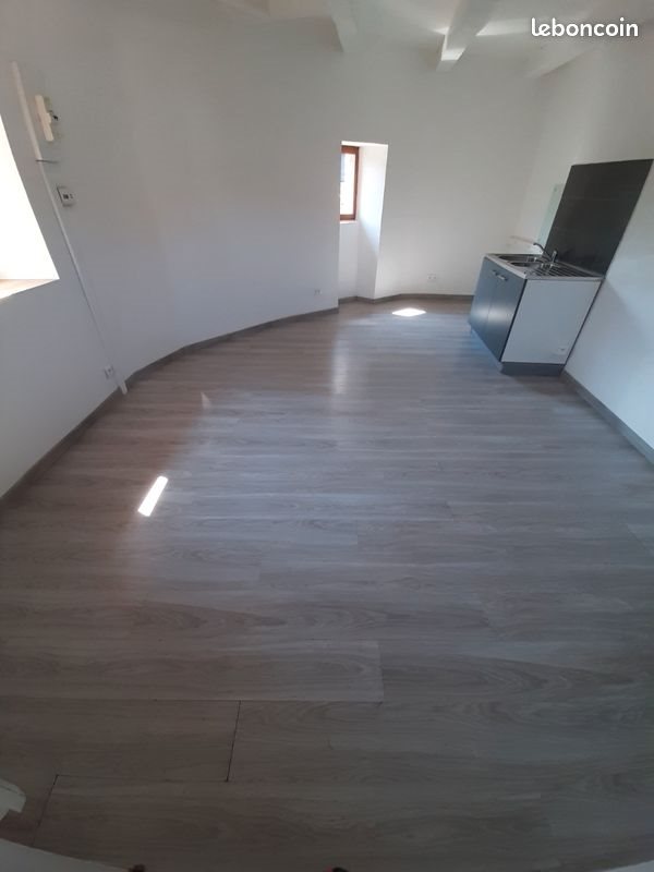 Maison à louer, 47m², Camboulit