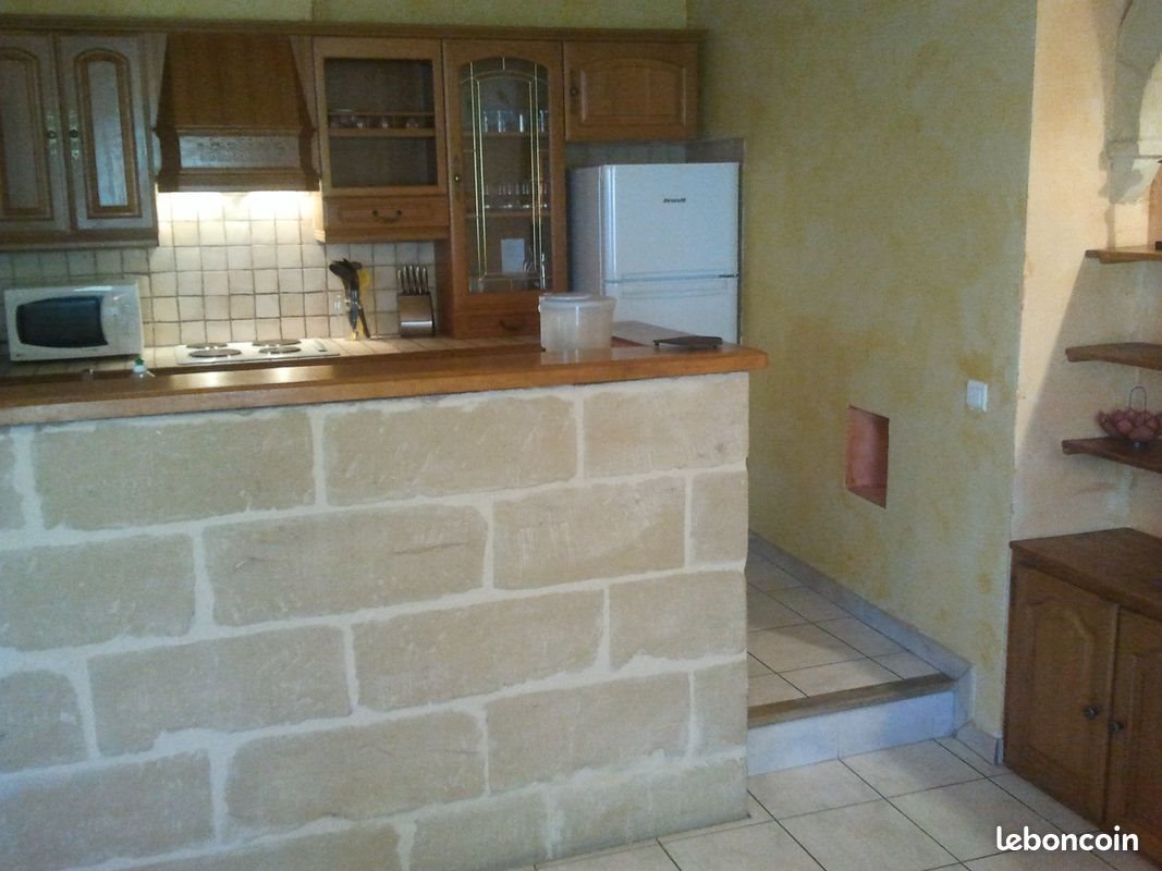 Appartement à louer, 45m², Montaren-et-Saint-Médiers