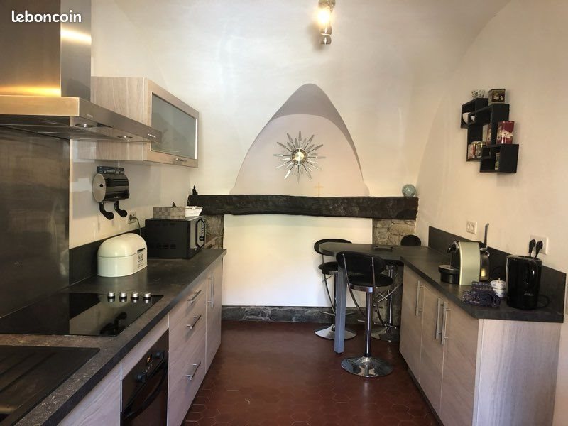 Appartement à louer, 76m², Occhiatana