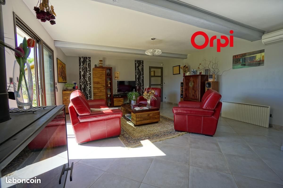 Maison à louer, 179m², Bernay