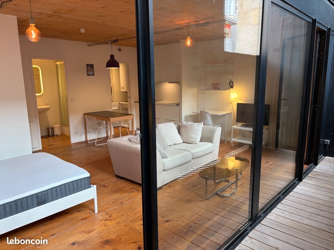 Appartement à louer, 34m², Bordeaux