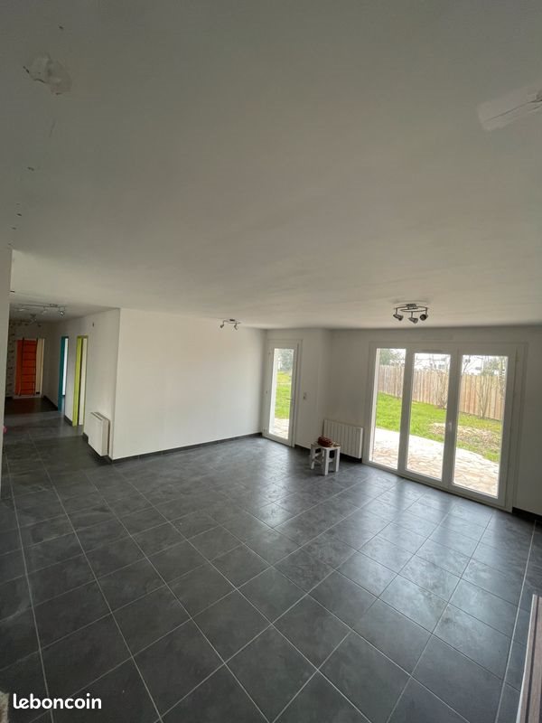 Maison à louer, 100m², Guécélard