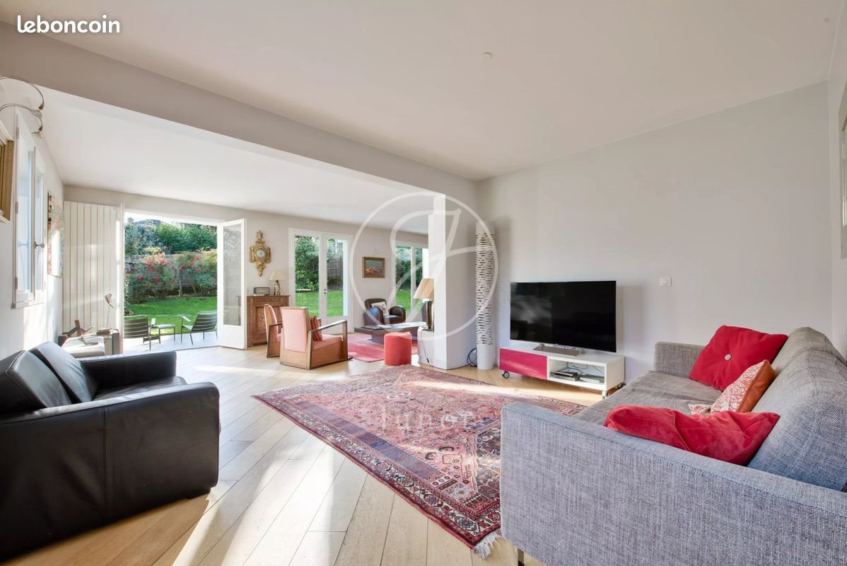 Maison à vendre, 220m², La Celle-Saint-Cloud