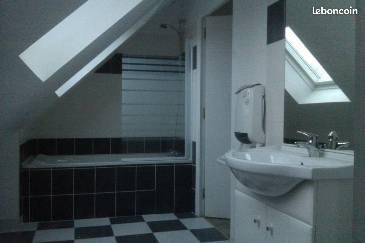 Maison à louer, 96m², Grâce-Uzel