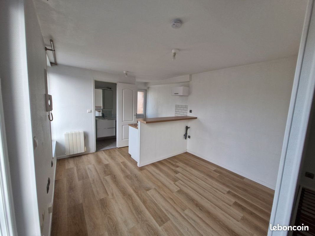 Appartement à louer, 21m², Orléans