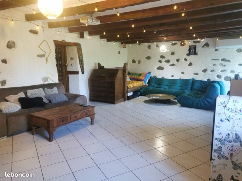 Maison à louer, 205m², Pers-Jussy