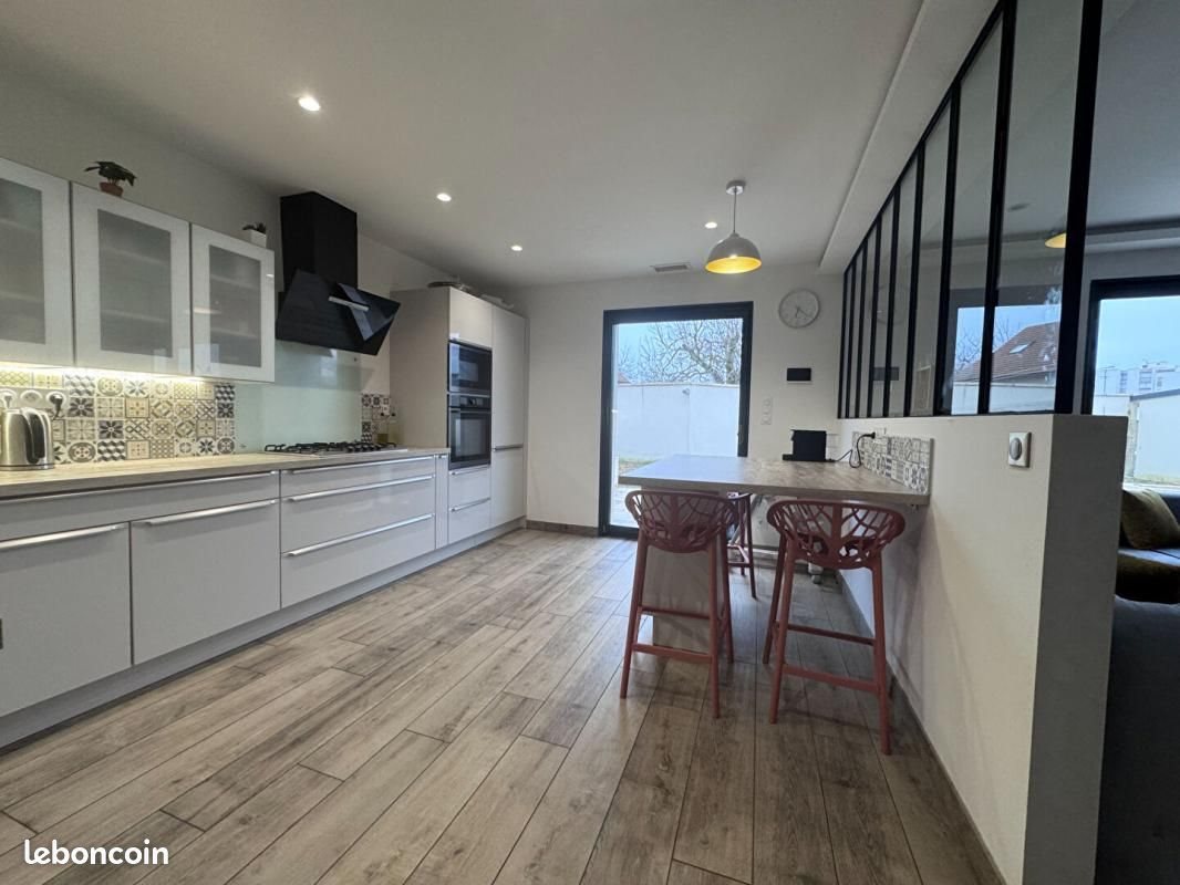 Maison à vendre, 102m², Nevers