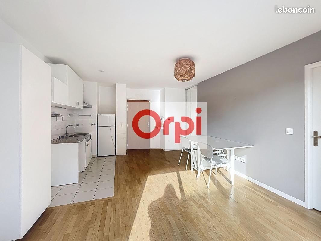 Appartement à louer, 41m², Vanves