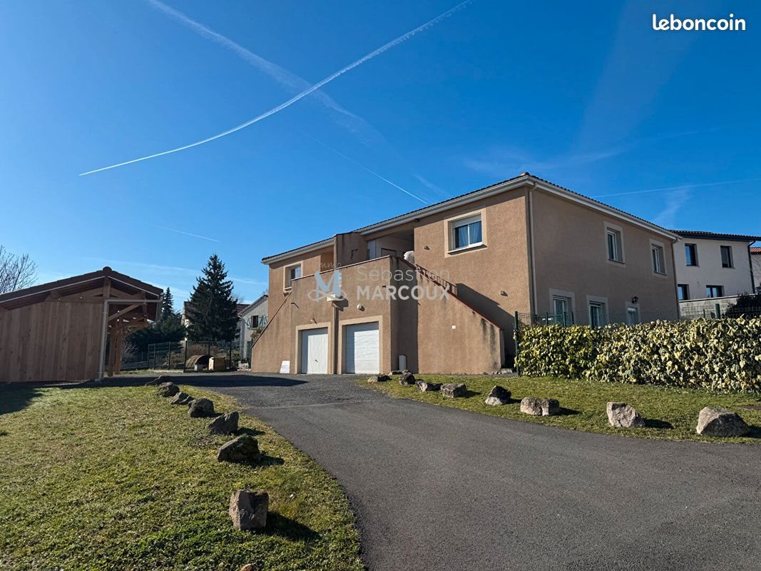 Appartement à louer, 79m², Montbrison