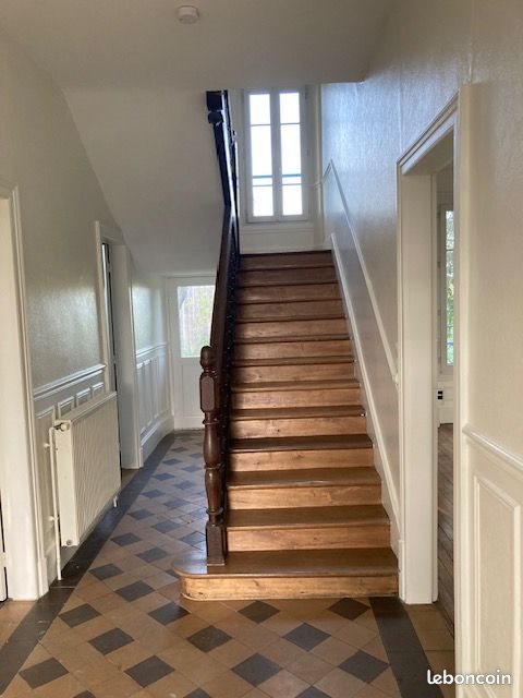 Maison à louer, 136m², Villy-le-Bois