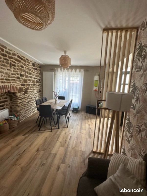 Maison à vendre, 115m², Saint-Denis-de-Gastines