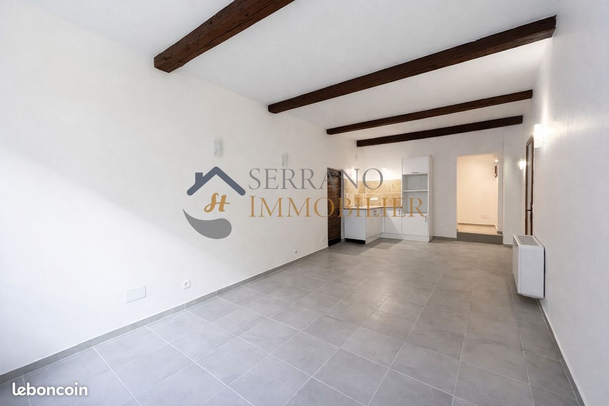 Appartement à louer, 51m², Beaucaire