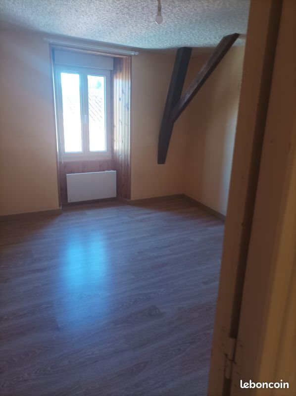 Appartement à louer, 65m², Montmorillon