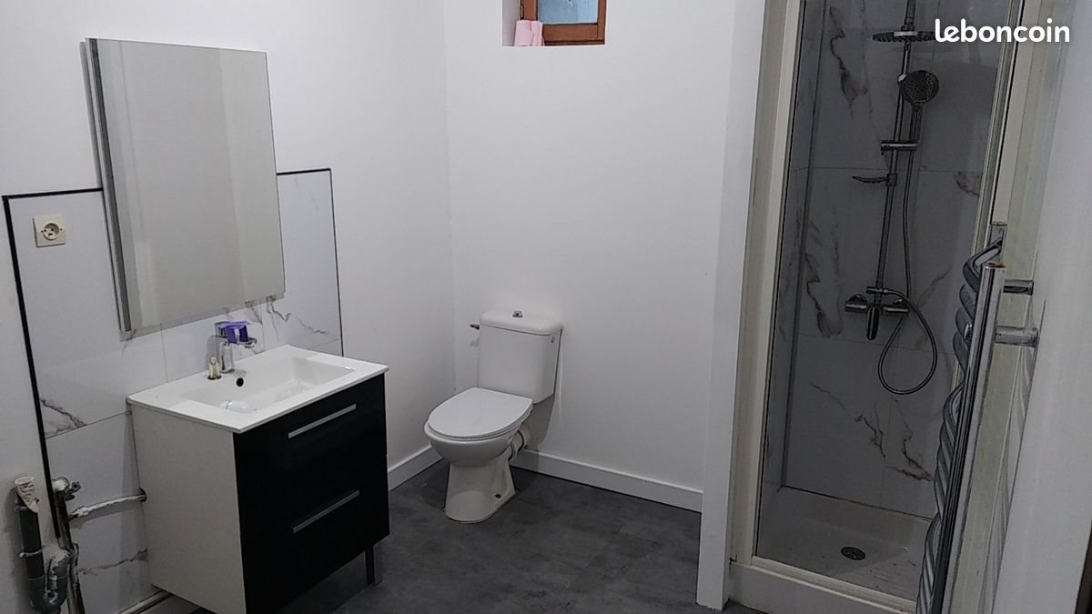 Appartement à louer, 40m², Neufchâtel-en-Saosnois