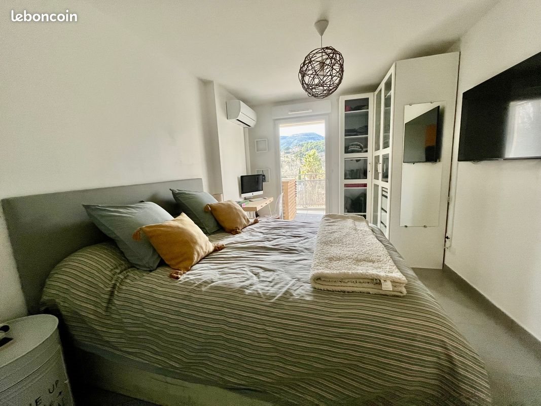 Appartement à louer, 39m², Roquevaire