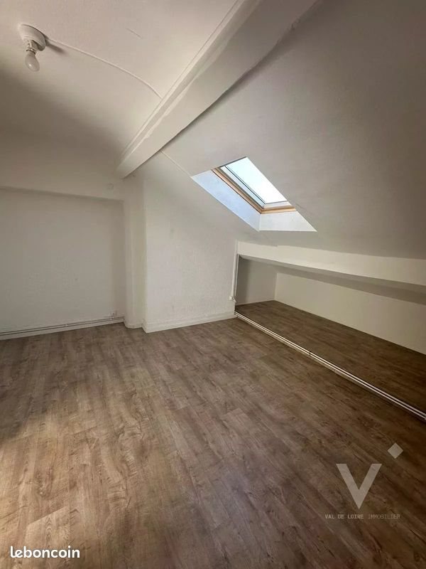Appartement à vendre, 28m², Le Chambon-Feugerolles