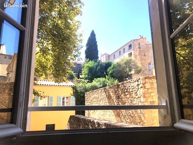 Appartement à louer, 43m², Hyères