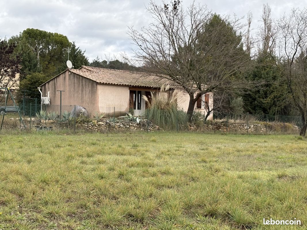 Maison à louer, 104m², Brignoles