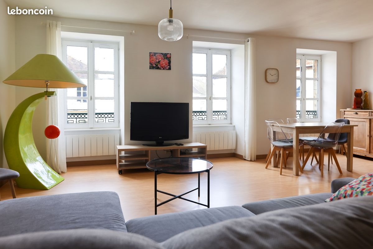 Appartement à louer, 80m², Lons-le-Saunier