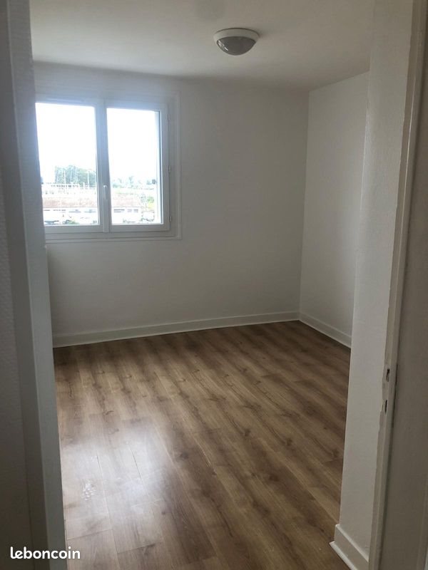 Appartement à louer, 73m², Lannemezan