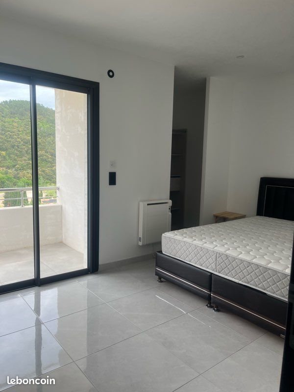 Maison à louer, 114m², Vidauban