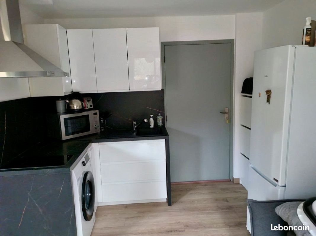 Appartement à louer, 25m², Roquefort-les-Pins
