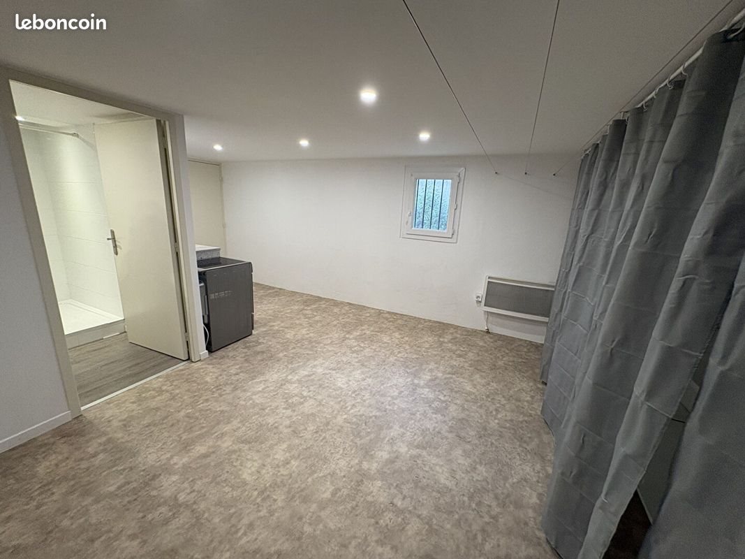 Maison à louer, 148m², Nîmes