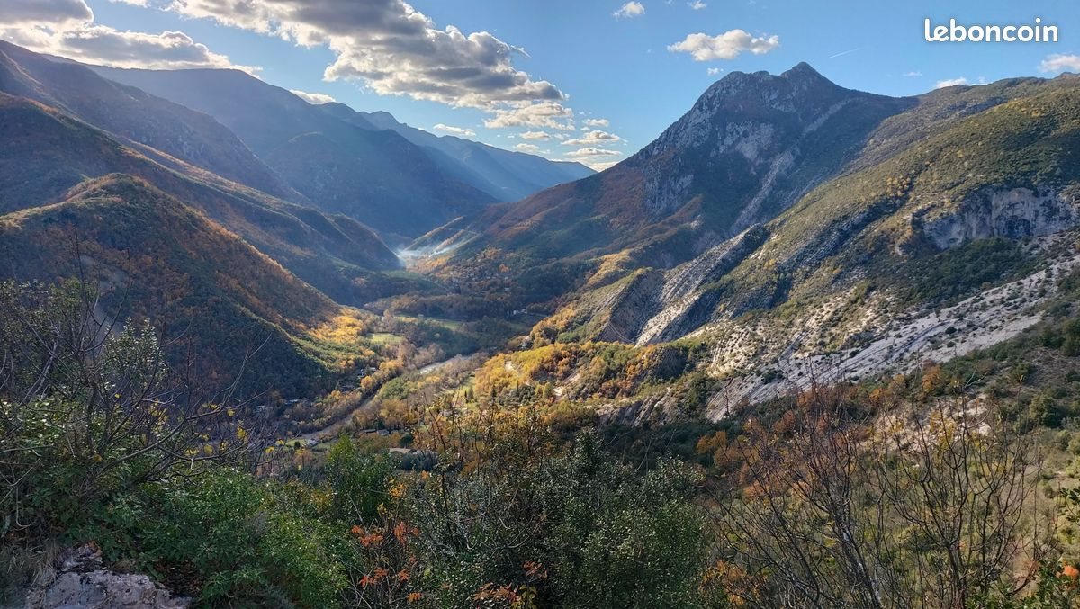 Maison à vendre, 95m², Sigale