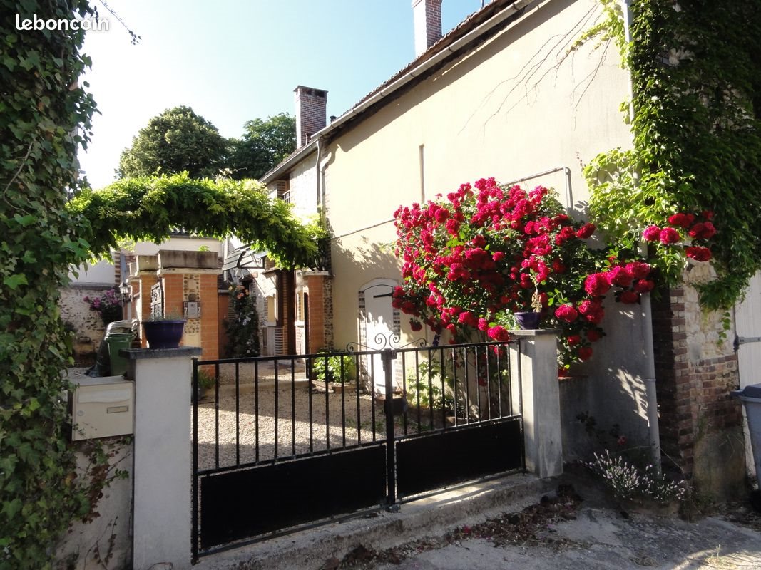 Maison à louer, 106m², Egleny