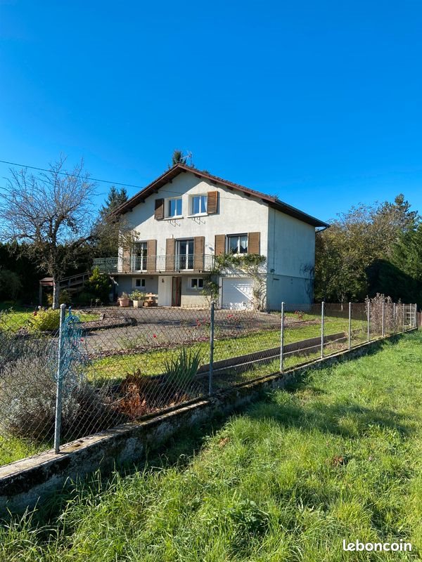 Maison à vendre, 177m², Saint-Gorgon-Main