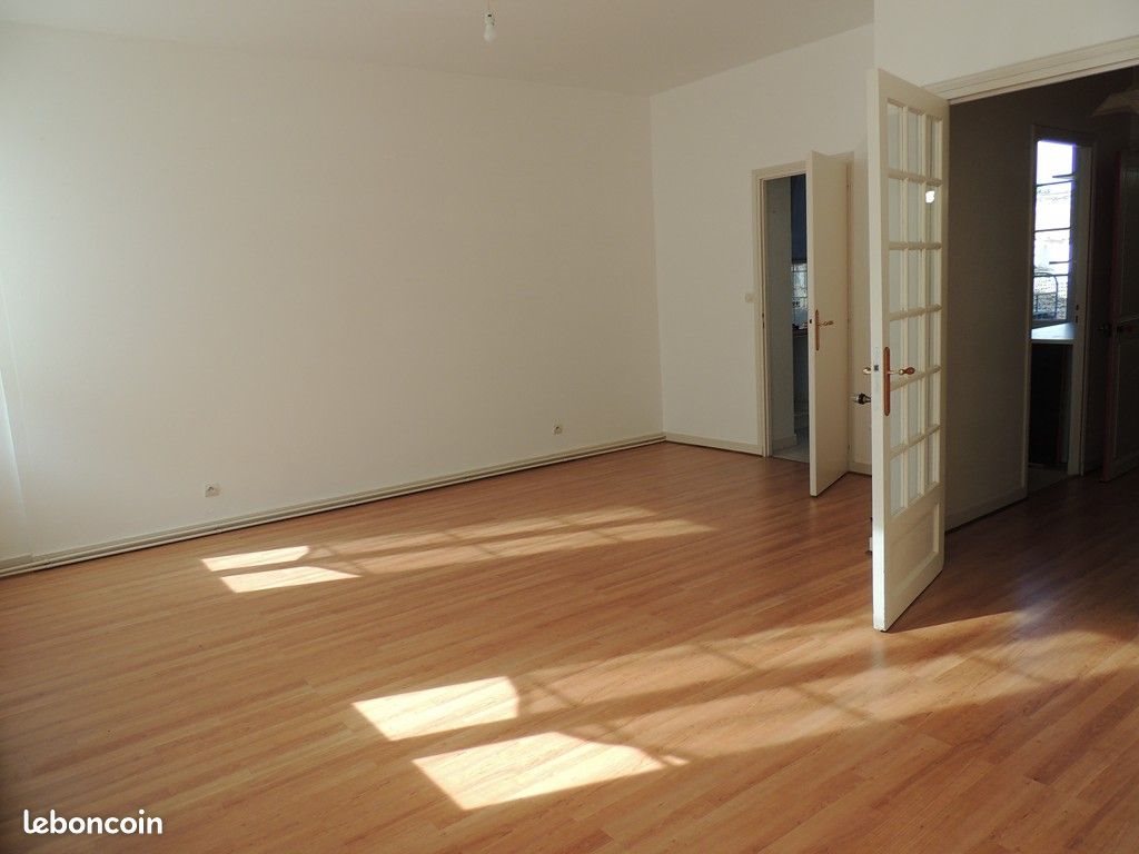 Appartement à louer, 100m², Rochefort