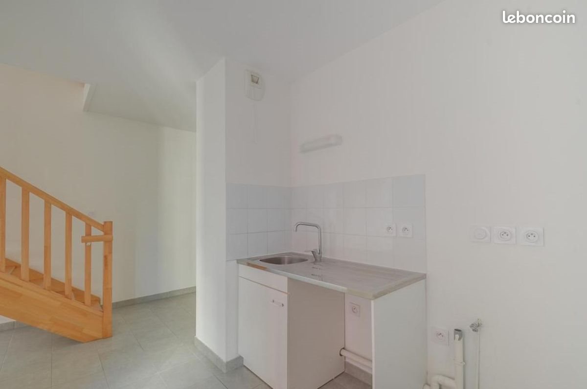 Appartement à louer, 69m², Marseille 3ème