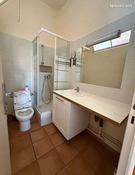 Appartement à louer, 27m², Marseille 6ème