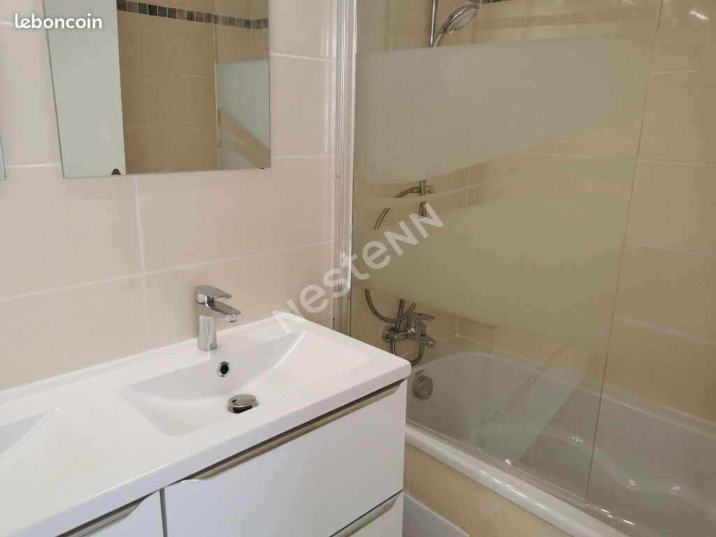 Appartement à louer, 63m², La Crau