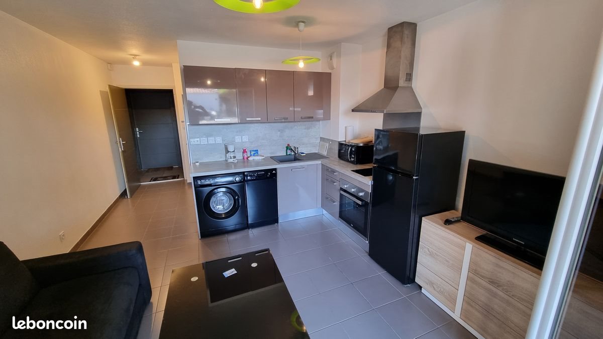 Appartement à louer, 25m², Roquebrune-sur-Argens