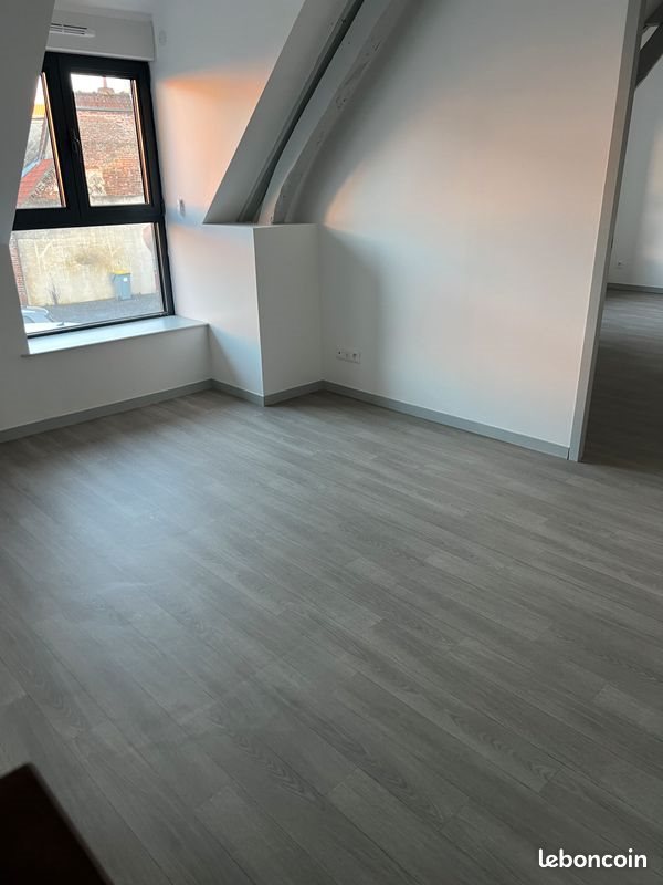 Appartement à louer, 63m², Doullens