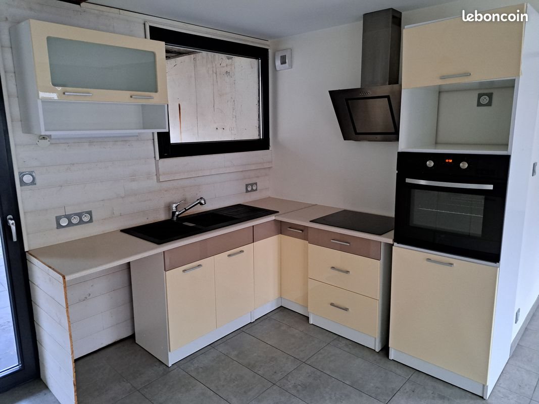 Appartement à louer, 73m², Cappelle-en-Pévèle