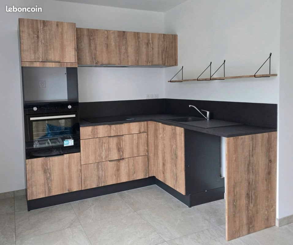 Maison à louer, 80m², Broxeele