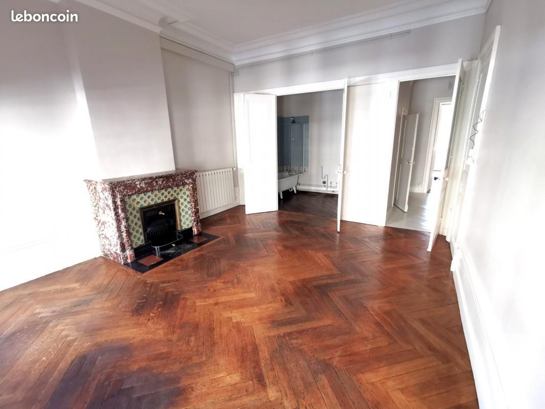 Appartement à louer, 108m², Saint-Etienne
