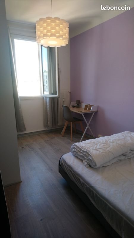Appartement à louer, 79m², Nîmes