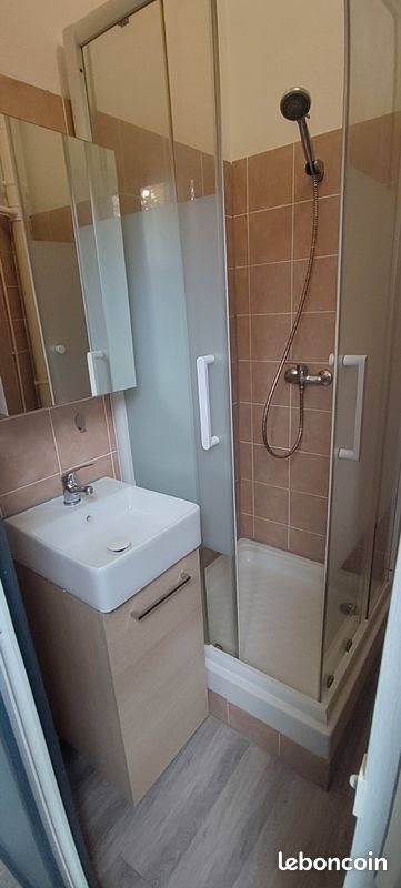 Appartement à louer, 16m², Allassac