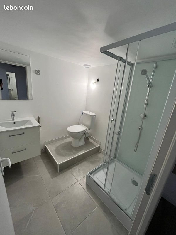 Appartement à louer, 23m², Nîmes