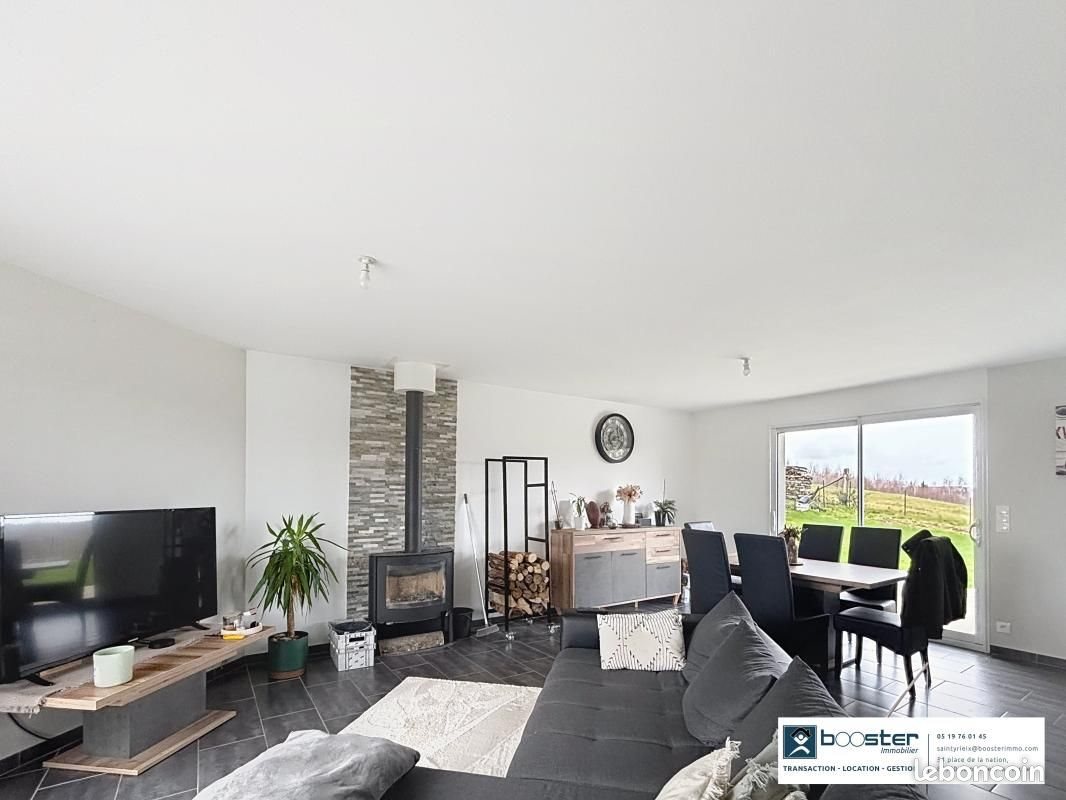 Maison à vendre, 100m², Saint-Yrieix-la-Perche