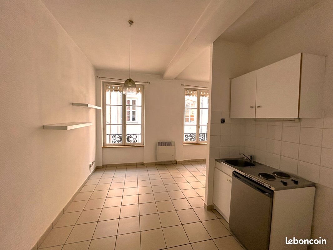 Appartement à louer, 24m², Lyon 6ème
