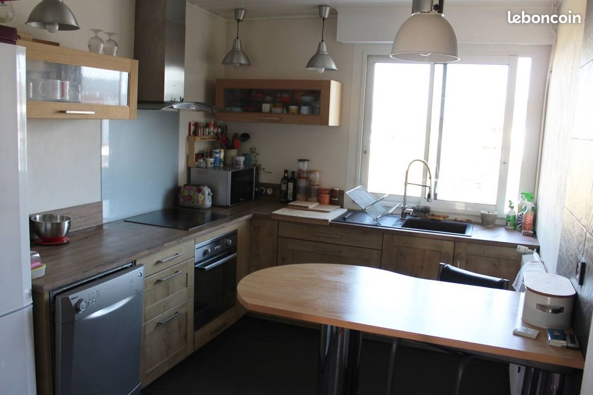 Appartement à louer, 77m², Bruz
