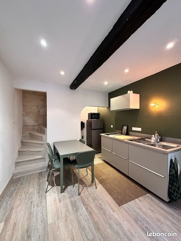 Maison à louer, 40m², Arles