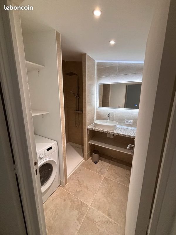 Appartement à louer, 38m², Nîmes