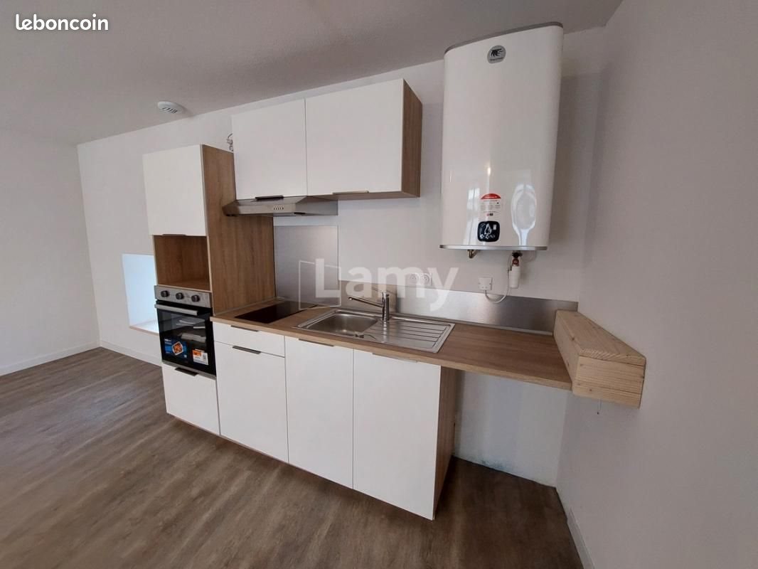 Appartement à louer, 46m², Brassac-les-Mines